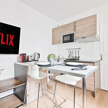 Quartier Tour Eiffel 10 Free Netflix