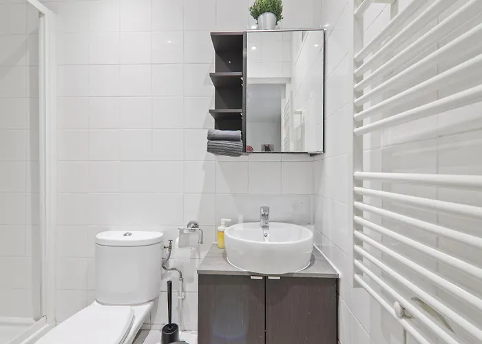 Appartement Quartier Tour Eiffel 10 Free Netflix Parijs